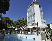 Отель Grand Hotel Playa