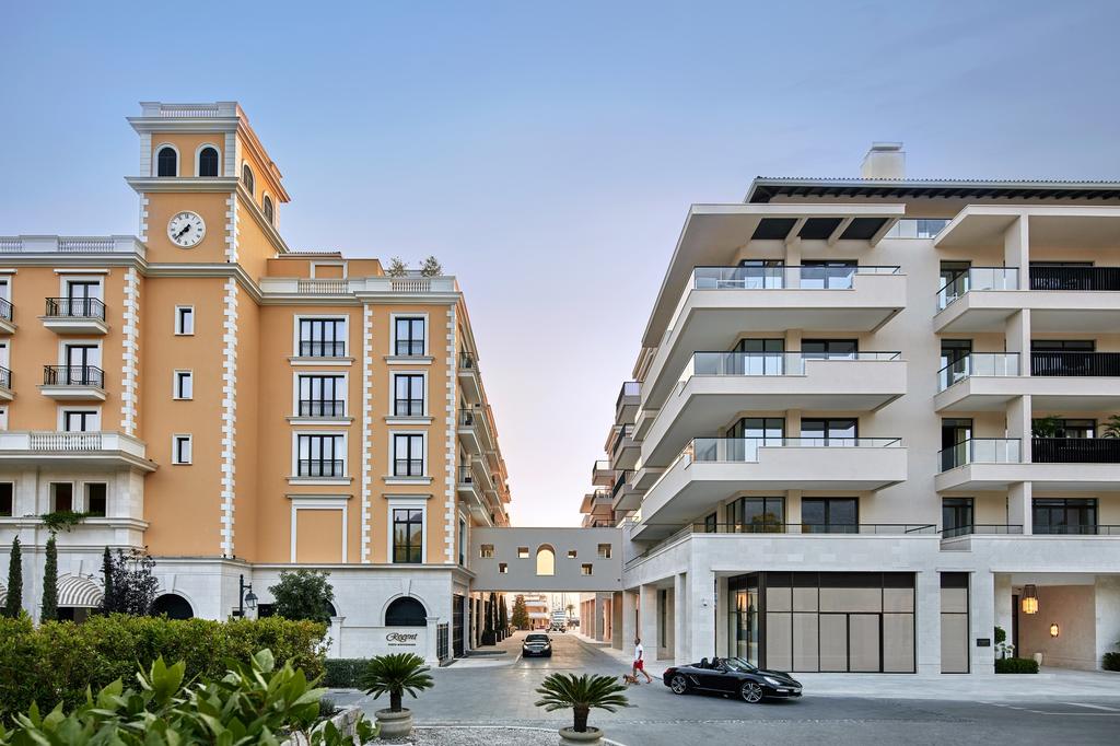 Отель Regent Porto Montenegro